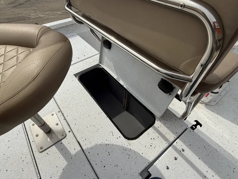 Slide: The Image of Xpress H20B 2020 - 24