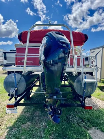 Slide: The Image of Sun Tracker Party Barge 20DLX 2015 - 5