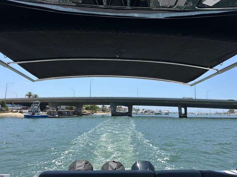 Slide: The Image of Cruisers 38 GLS 2021 - 18