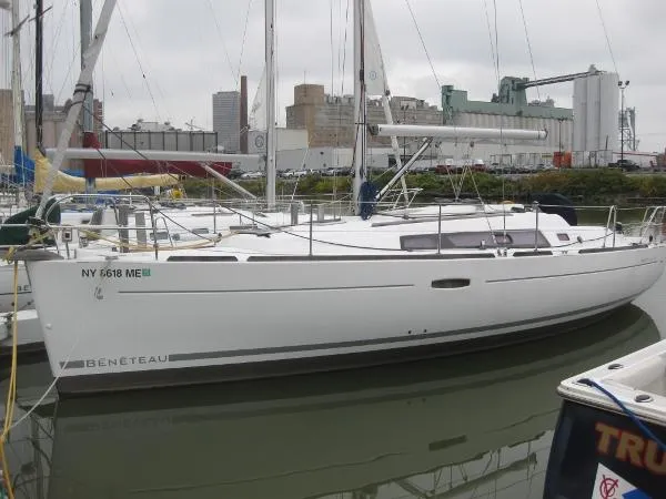 Slide: The Image of Beneteau Oceanis 34 2009 - 0