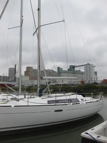 Slide: The Image of Beneteau Oceanis 34 2009 - 3