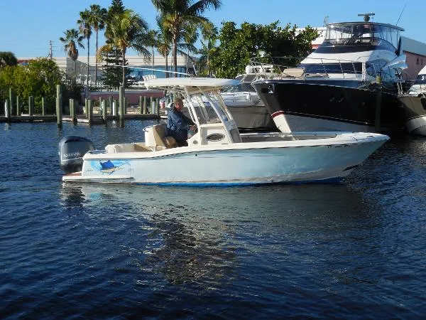 Slide: The Image of Scout Boats 245 XSF 2011 - 1