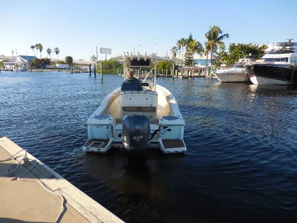 Slide: The Image of Scout Boats 245 XSF 2011 - 7