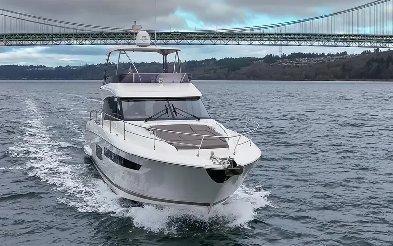 Slide: The Image of Prestige 560 2017 - 68