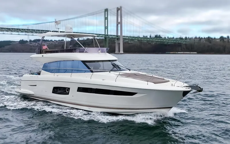 Slide: The Image of Prestige 560 2017 - 69