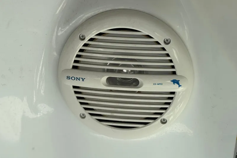 Slide: The Image of Sony XS-MP61 speaker in a 2005 Cobalt 200 boat. - 27