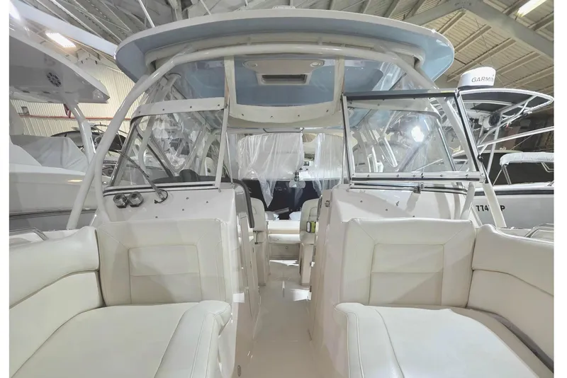 Slide: The Image of Interior view of a 2019 Grady-White Freedom 307 boat. - 12