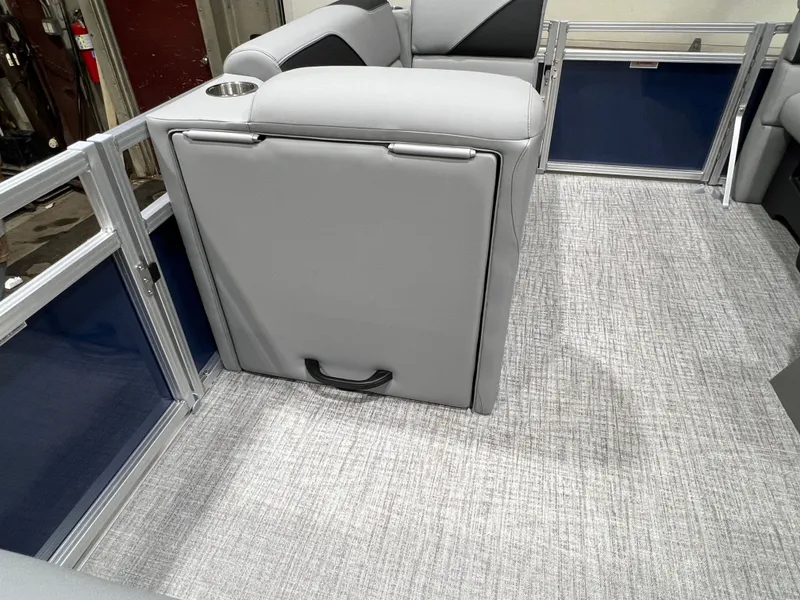 Slide: The Image of Tahoe Sport 2180 Swingback (VRB) & Honda 4-Stroke EFI 2026 - 19