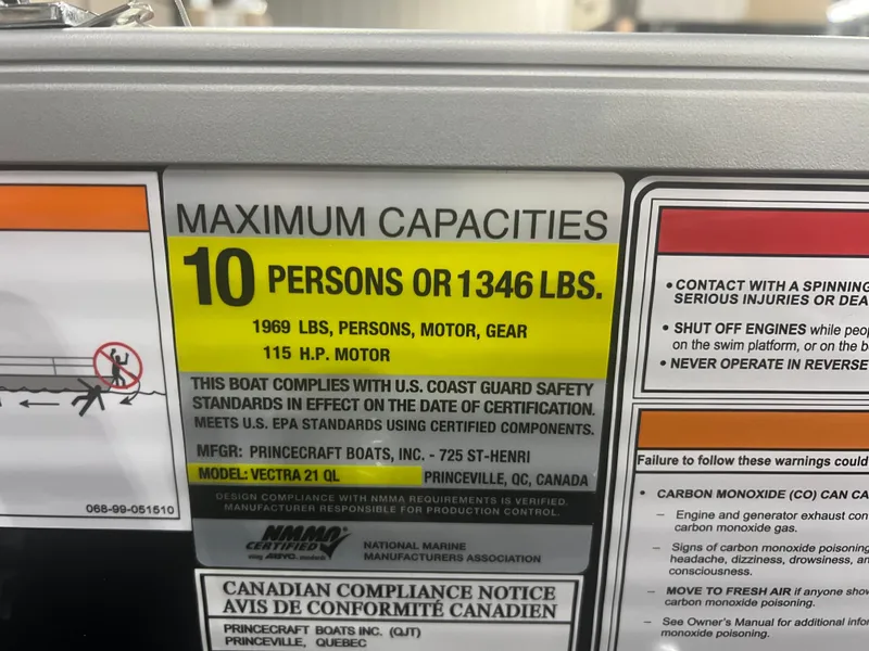 Slide: The Image of Princecraft Vectra 21 Quad Lounge Pontoon & Mercury 4-Stroke EFI 2026 - 10