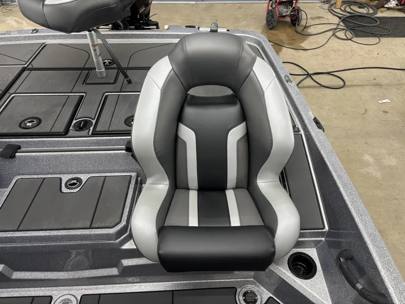 Slide: The Image of Nitro Z Series Z19 Pro XL 2026 - 18