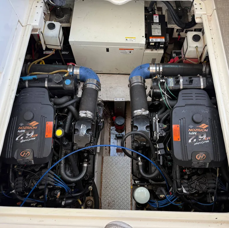 Slide: The Image of Cruisers 340 2005 - 22