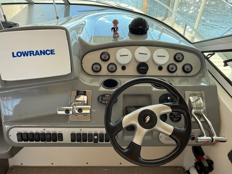 Slide: The Image of Cruisers Yachts 340 2005 - 15