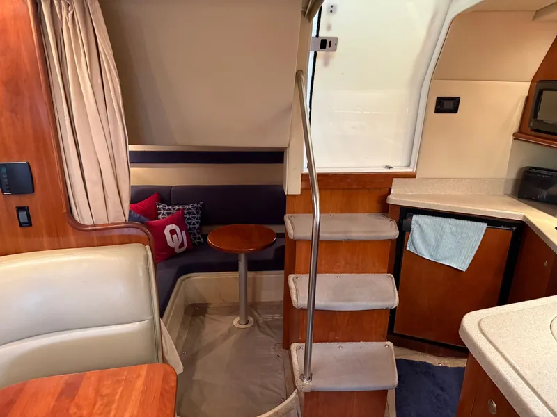 Slide: The Image of Cruisers Yachts 340 2005 - 27