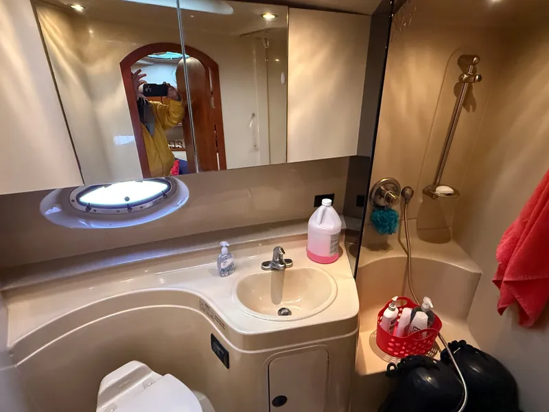 Slide: The Image of Cruisers Yachts 340 2005 - 32