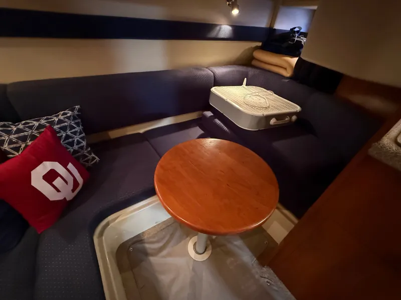 Slide: The Image of Cruisers Yachts 340 2005 - 34