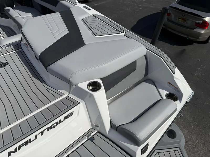 Slide: The Image of Nautique G23 2024 - 18