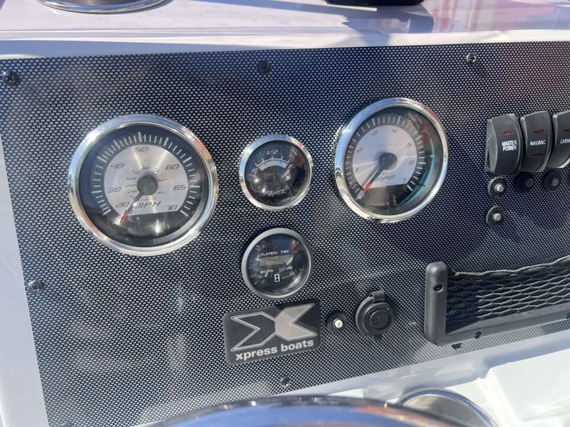 Slide: The Image of Xpress H20B 2020 - 24