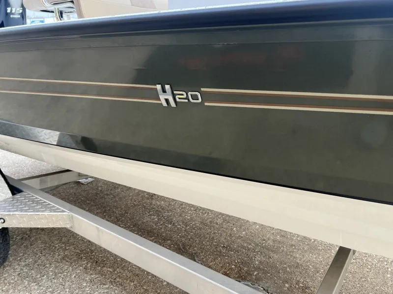 Slide: The Image of Xpress H20B 2020 - 8