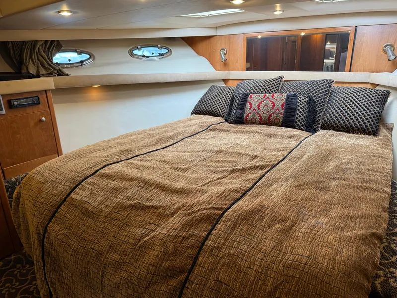 Slide: The Image of Meridian 490 Pilothouse 2003 - 56