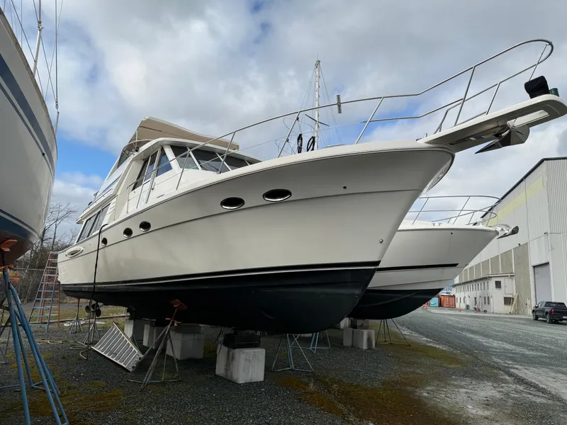 Slide: The Image of Meridian 490 Pilothouse 2003 - 86