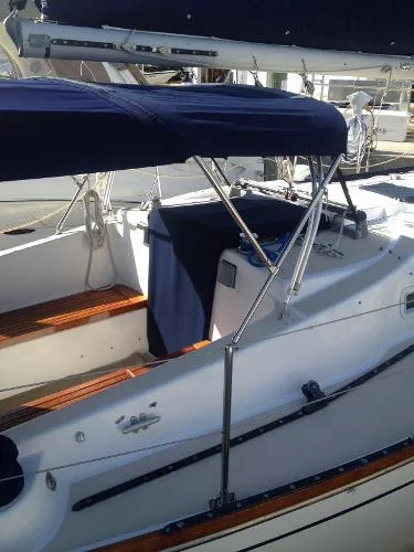 Slide: The Image of Tartan 37' KCB Sloop 1982 - 2