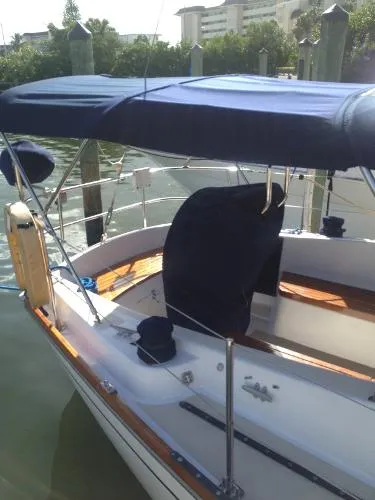 Slide: The Image of Tartan 37' KCB Sloop 1982 - 5
