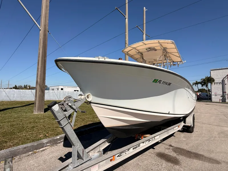 Slide: The Image of Grady-White Chase 273 2006 - 2