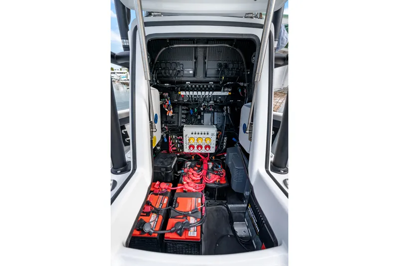 Slide: The Image of 2024 Yellowfin 26 Hybrid boat electrical system with batteries and wiring. - 31