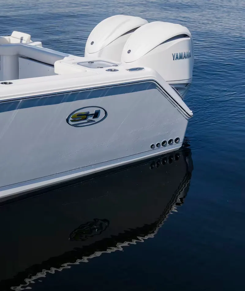 Slide: The Image of Sea Hunt Gamefish 28 Coffin Box 2027 - 19