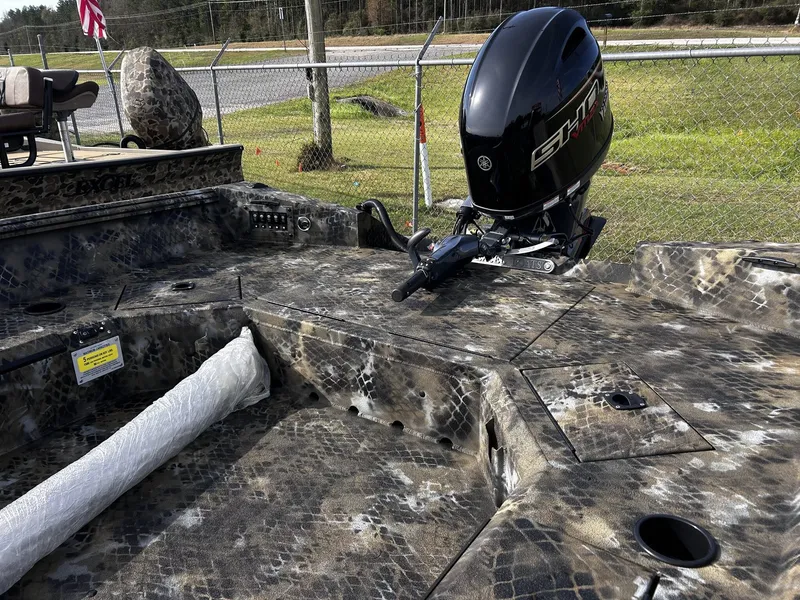 Slide: The Image of Excel 183 Tomahawk 2026 - 4