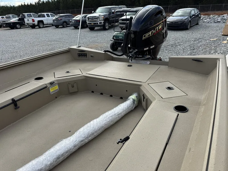 Slide: The Image of Excel 183 Tomahawk 2026 - 5