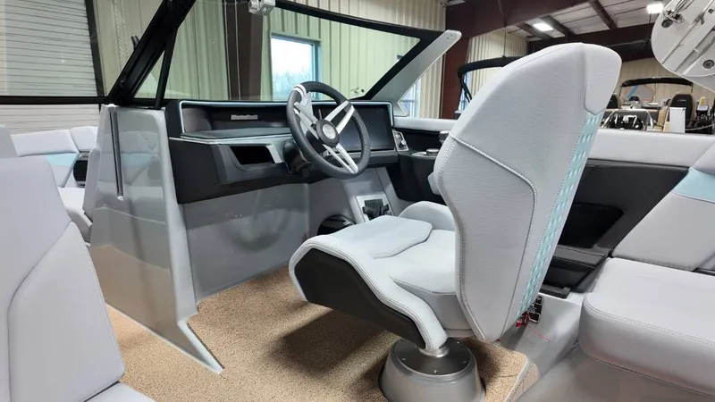 Slide: The Image of MasterCraft XT23 2026 - 20