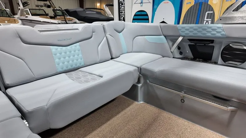 Slide: The Image of MasterCraft XT23 2026 - 31