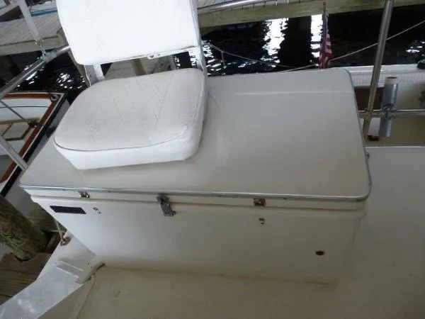 Slide: The Image of Bertram 33 Sport Fisherman 1982 - 10