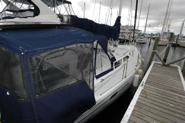 Slide: The Image of Catalina 42 MkII 1996 - 2