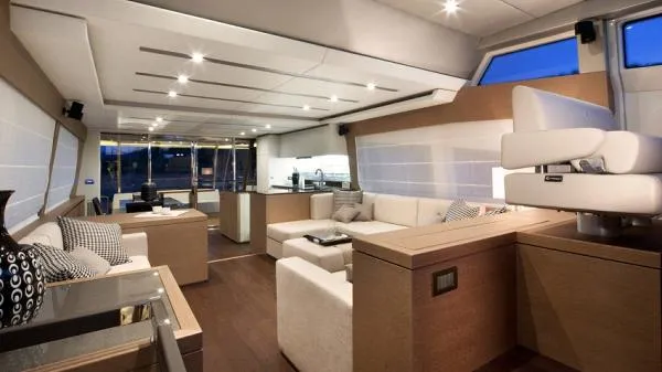 Slide: The Image of Prestige 750 Flybridge 2016 - 4