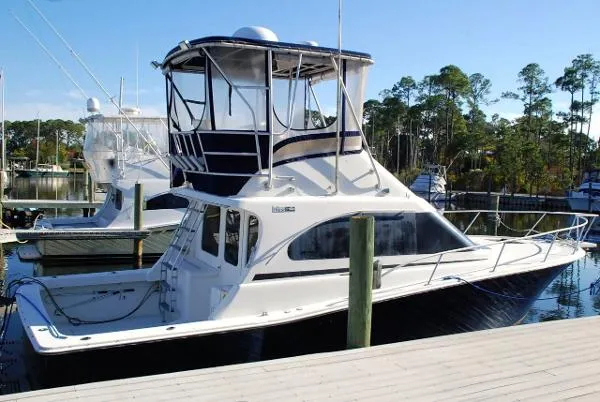 Slide: The Image of Luhrs 350 Convertible 1991 - 3
