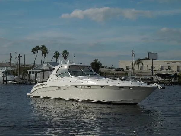 Slide: The Image of Sea Ray Sundancer 2003 - 1