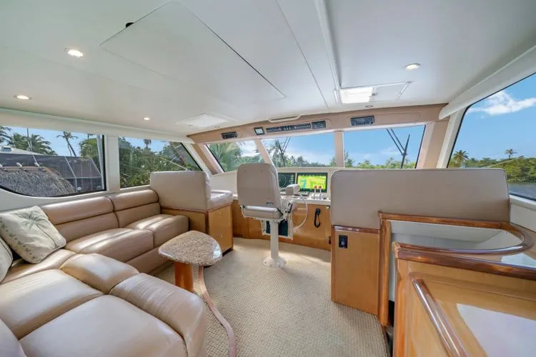 Slide: The Image of 2004 Viking Enclosed Bridge - Image 11 - 11