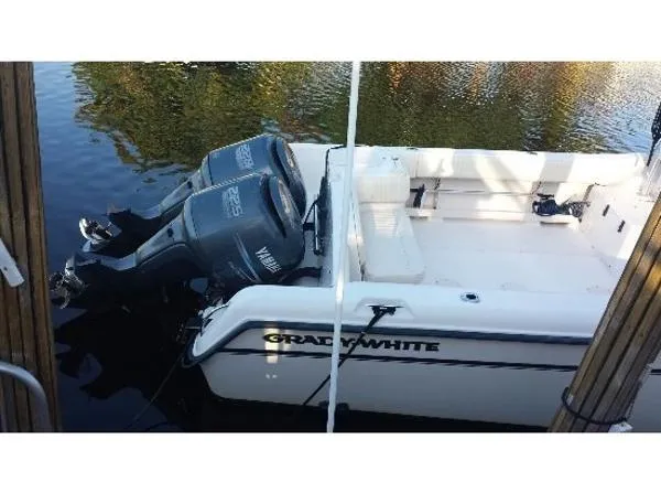 Slide: The Image of Grady-White 282 SAILFISH 2004 - 2