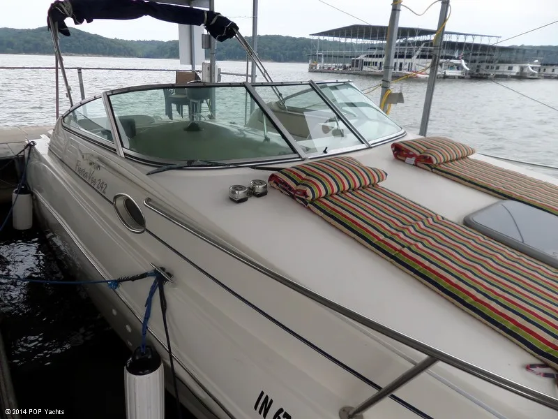 Slide: The Image of Rinker Fiesta Vee 240 2000 - 7