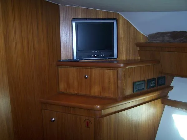 Slide: The Image of Tiara 4200 Open 2007 - 10