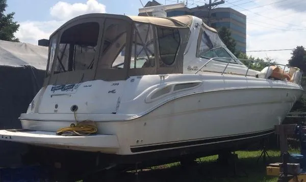 Slide: The Image of Sea Ray 380 Sundancer 2001 - 0