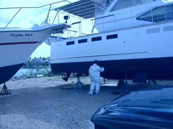 Slide: The Image of Chris-Craft 46 Aluminum 1966 - 1