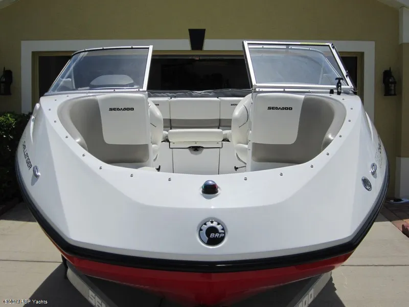 Slide: The Image of Sea-Doo 180 Challenger SE 2012 - 11