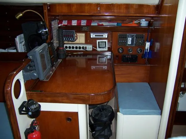 Slide: The Image of Beneteau First 32 1984 - 9