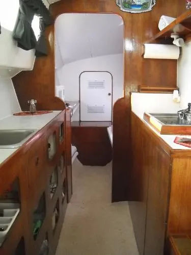 Slide: The Image of Banshee B10 Express Catamaran 1988 - 7