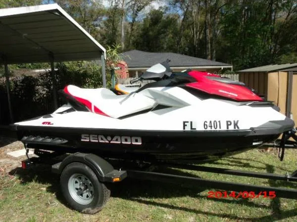 Slide: The Image of Sea-Doo 2011 GTS 130 & 2012 GTI SE 2011 - 3