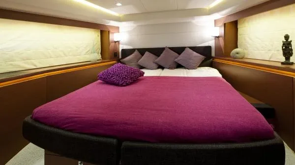Slide: The Image of Prestige 500 Flybridge PR15RN-157 2015 - 11