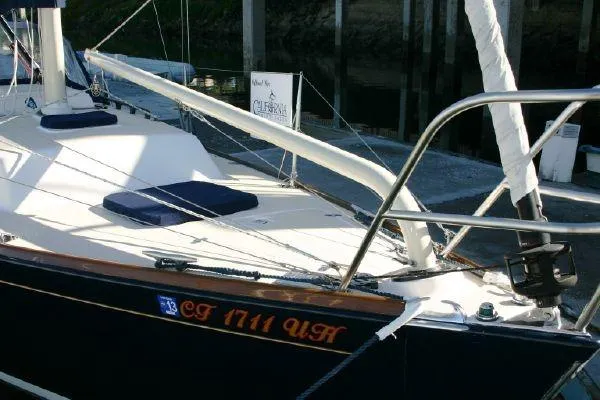 Slide: The Image of Alerion Express 33 2008 - 2